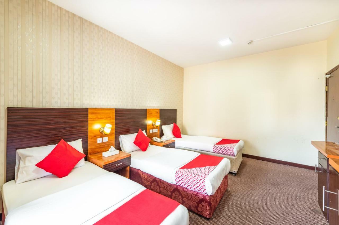 Central Paris Hotel, Baniyas Square Дубай Екстериор снимка